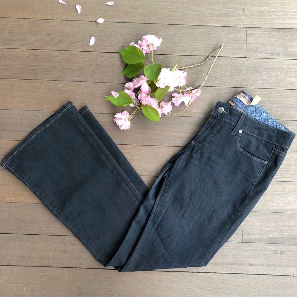 Paige Petite Women’s Laurel Canyon Jeans EUC 29 - Picture 2 of 6